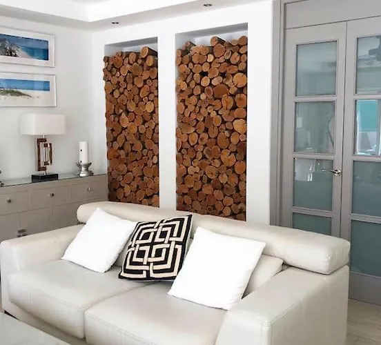 Luxe, Puerto Banus, Marbella Вілла