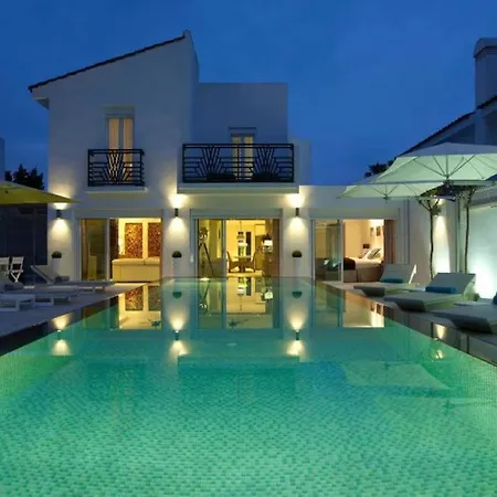 Luxe, Puerto Banus, Marbella * אסטפונה