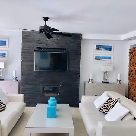 Villa Luxe, Puerto Banus, Marbella *